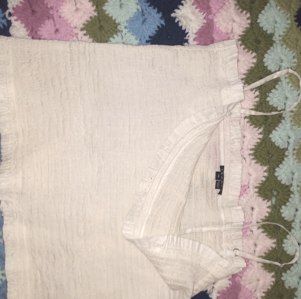 White Crop Top - Picture 2 of 5